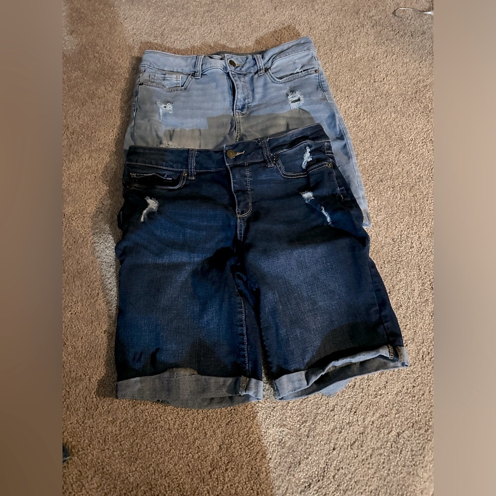 Time and tru shorts size 8 comfy stretchy shorts